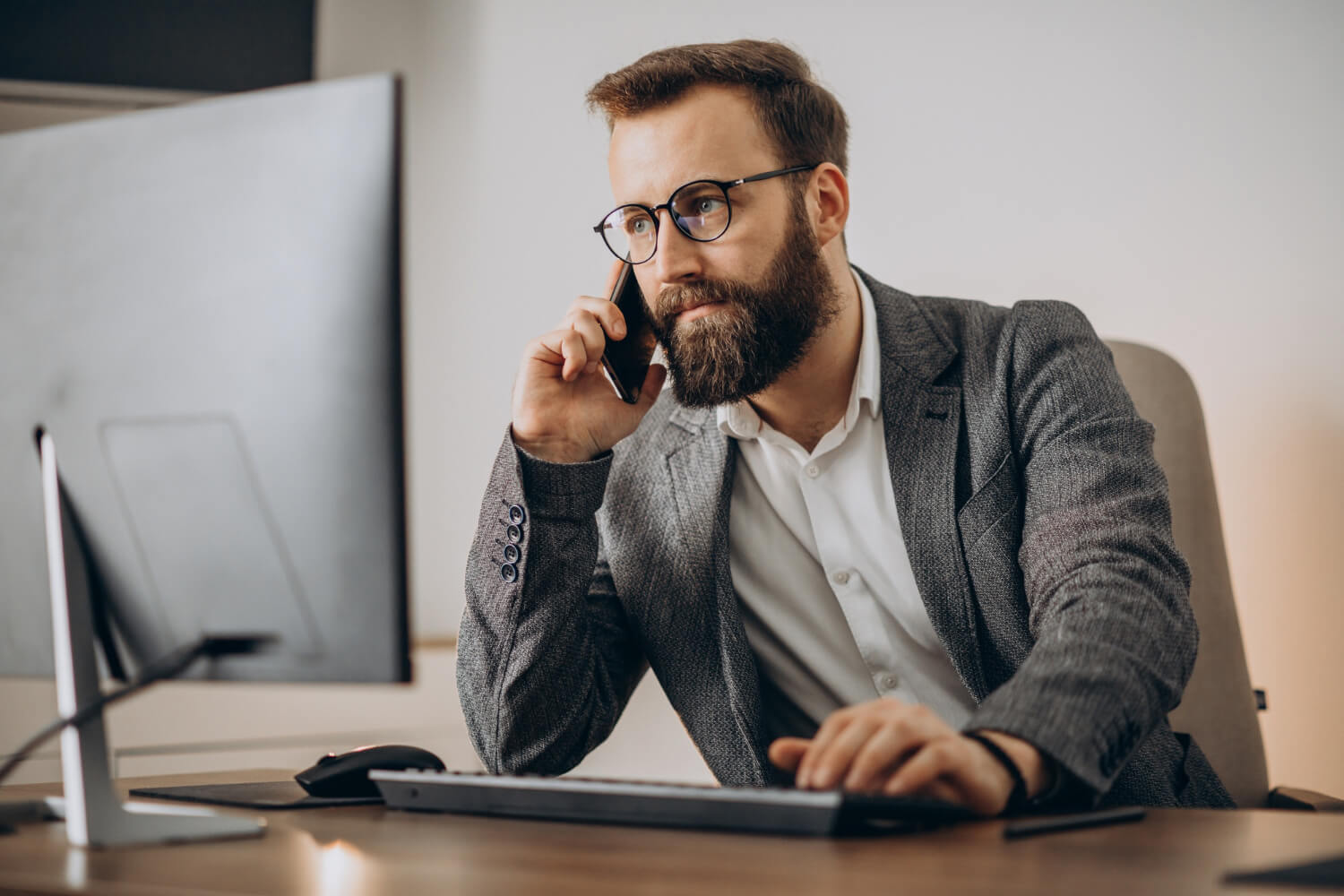 Streamlining payroll and financial operations for business success